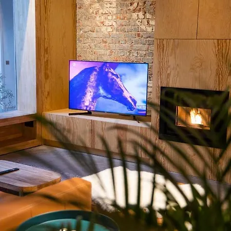 Studio73, Met Sauna 코르트레이크